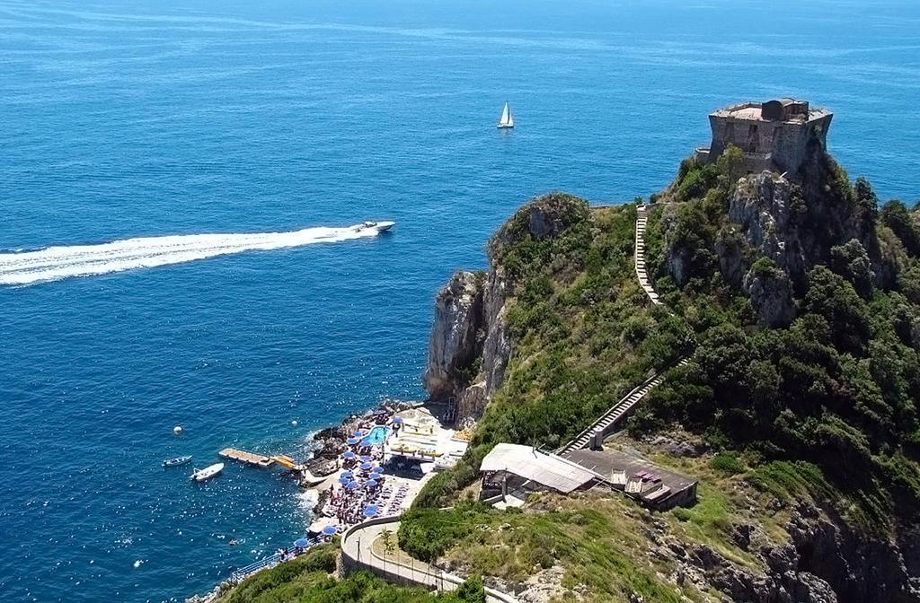 Вилла L'Olimpo Casa Vacanze Конка-дей-Марини Экстерьер фото